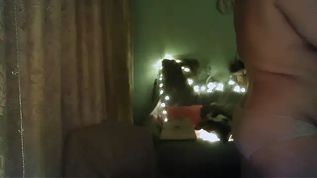 Snapshot of TsPostophere chatting on 23, 1, 2025 TsPostophere online show from 23, 1, 2025