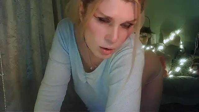 Snapshot of TsPostophere chatting on 30, 1, 2025 TsPostophere online show from 30, 1, 2025