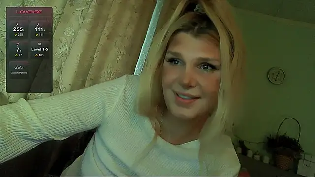 Snapshot of TsPostophere chatting on 19, 10, 2025 TsPostophere online show from 19, 10, 2025