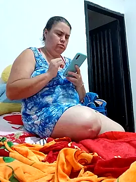 yaneth  online show from 28, 9, 2025