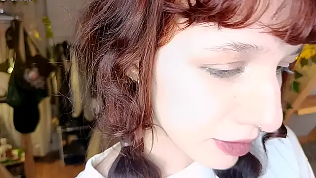 LeelooYolo online show from 10, 4, 2026