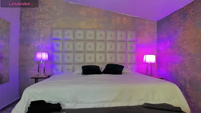 Snapshot of harimoon1 chatting on 26, 9, 2025 harimoon1 online show from 26, 9, 2025