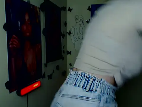 Snapshot of LadyAlice_ chatting on 3, 11, 2025 LadyAlice  online show from 3, 11, 2025