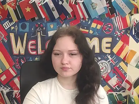 LadyAlice  online show from 2, 4, 2026