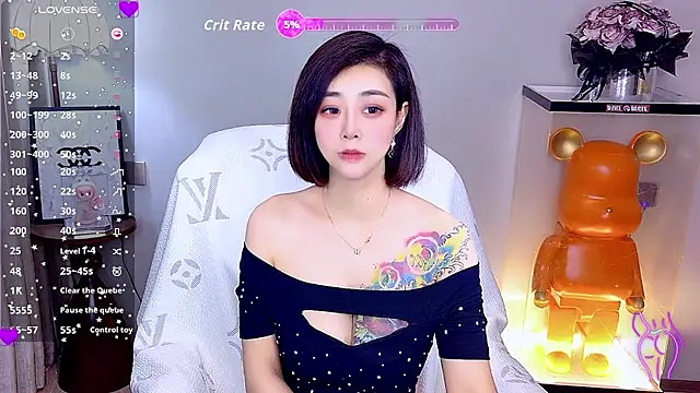 Snapshot of yue_yue chatting on 22, 7, 2026 yue yue online show from 22, 7, 2026