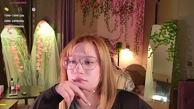 Snapshot of Morvelyn chatting on 28, 2, 2026 Morvelyn online show from 28, 2, 2026