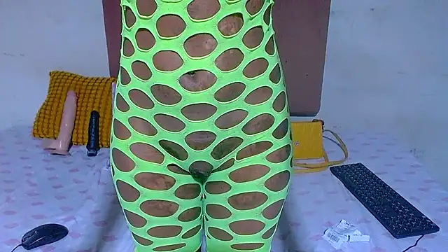 SexyChantyBabe25 online show from 4, 4, 2026