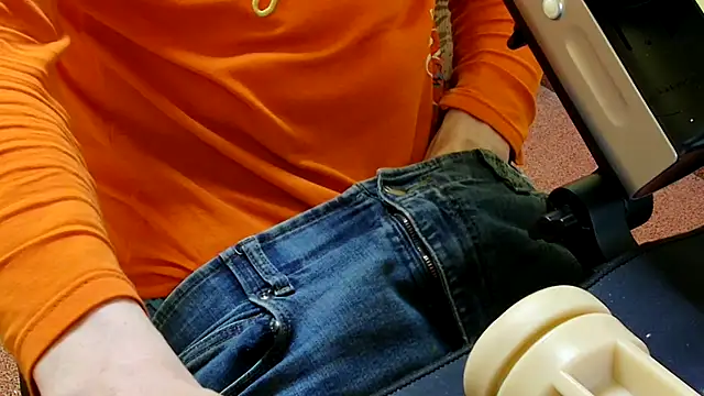 k74robert online show from 14, 4, 2026