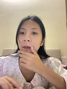 Lil-Gi online show from 3, 11, 2025