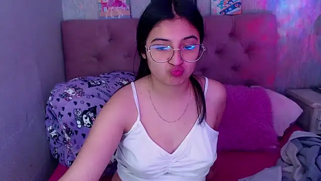 laurenelove online show from 18, 10, 2025