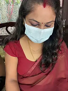 Lovlycouple1 online show from 5, 4, 2026