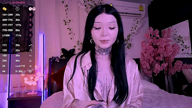 Lein Bone online show from 13, 11, 2025