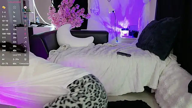 Snapshot of Lein_Bone chatting on 3, 6, 2026 Lein Bone online show from 3, 6, 2026