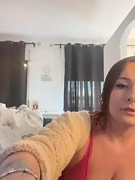 Snapshot of MiaBabyX chatting on 27, 11, 2025 MiaBabyX online show from 27, 11, 2025