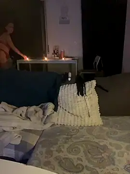 Snapshot of MiaBabyX chatting on 28, 11, 2025 MiaBabyX online show from 28, 11, 2025