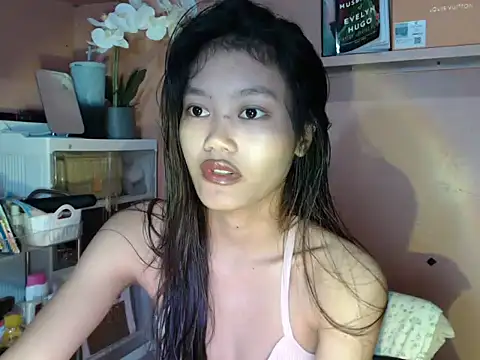 skinny gracie online show from 7, 10, 2025