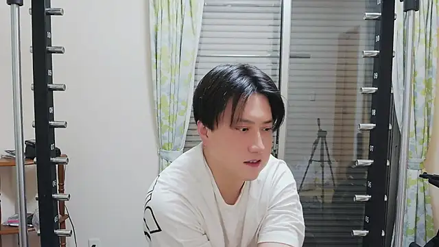 Snapshot of oyu_kun chatting on 16, 2, 2026 oyu kun online show from 16, 2, 2026