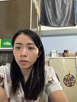 Minee1202 online show from 5, 12, 2025