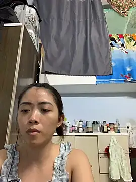 Minee1202 online show from 15, 4, 2026