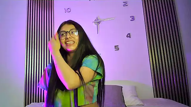 --MiaKhalifa-- online show from 22, 10, 2025