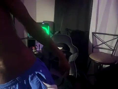 Triggerhappycj100 online show from 17, 11, 2025