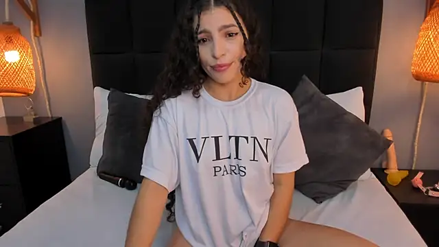 natalie esmith online show from 11, 10, 2025