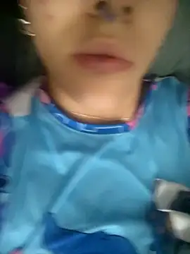 Snapshot of violett__golden chatting on 24, 9, 2025 violett  golden online show from 24, 9, 2025