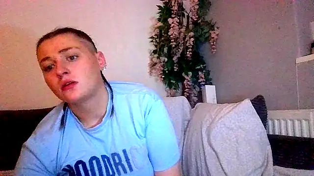 MARRIED-MAN-FETISH online show from 20, 12, 2025