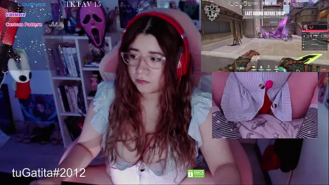 Snapshot of Pink_girl0n chatting on 27, 10, 2025 Pink girl0n online show from 27, 10, 2025