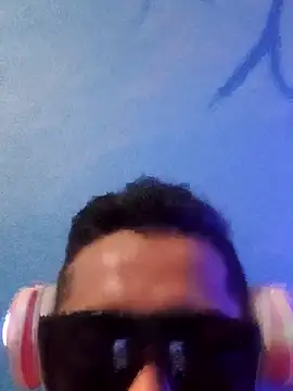 Snapshot of PitudoWuero chatting on 4, 10, 2025 PitudoWuero online show from 4, 10, 2025