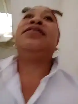 Mamapm20 online show from 8, 10, 2025