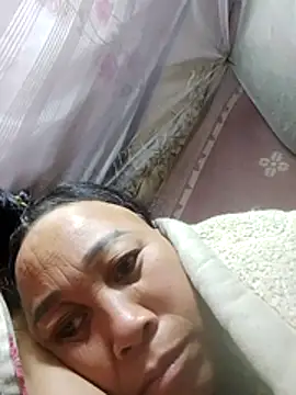 Mamapm20 online show from 4, 12, 2025