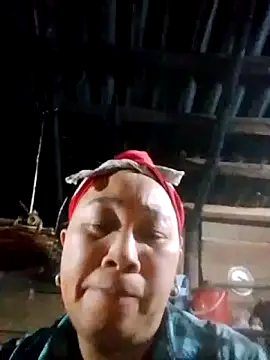 Mamapm20 online show from 5, 12, 2025