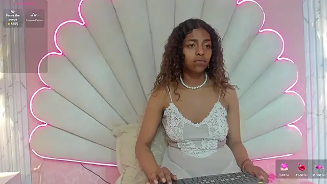 MisRoos online show from 6, 10, 2025