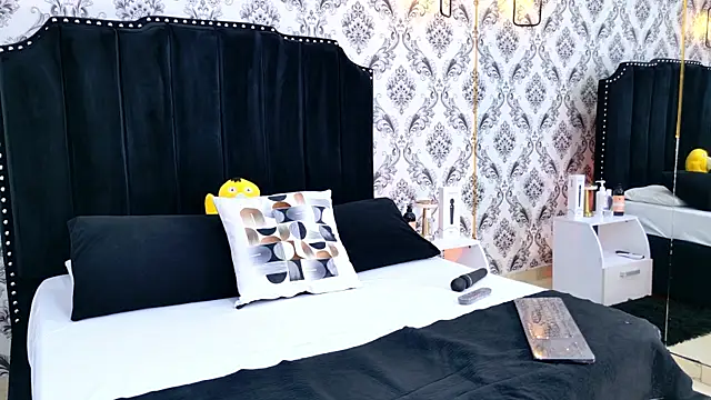 Angelique Angell online show from 10, 1, 2026