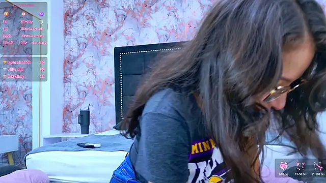 Angelique Angell online show from 27, 2, 2026