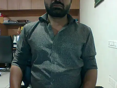 Snapshot of autophile-indian chatting on 22, 11, 2025 autophile-indian online show from 22, 11, 2025