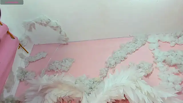 Snapshot of luxy_ary chatting on 13, 9, 2025 luxy ary online show from 13, 9, 2025