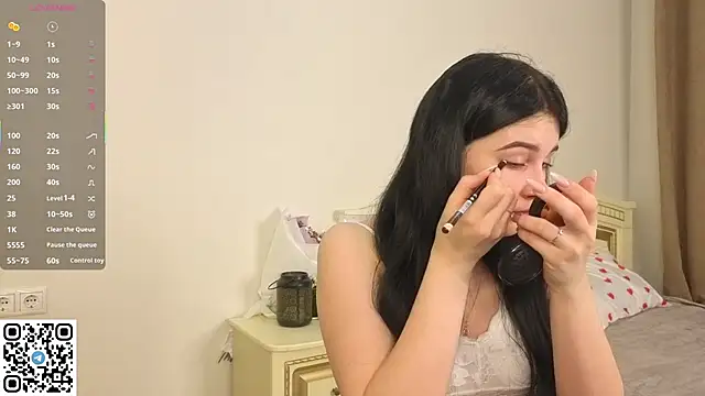 EnricaElis online show from 6, 2, 2026