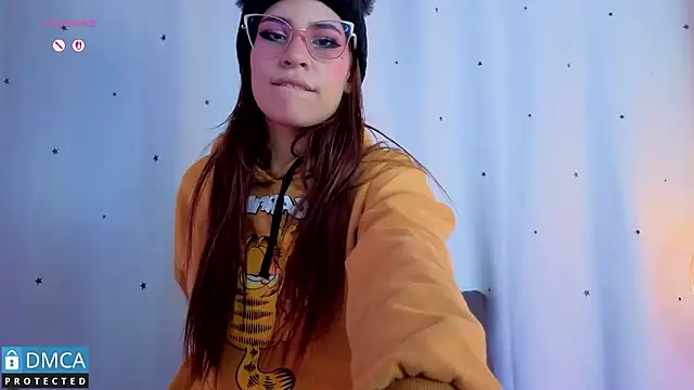 Snapshot of Jessi_Walker chatting on 4, 3, 2026 Jessi Walker online show from 4, 3, 2026