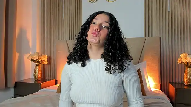 Rachell Jamess online show from 27, 11, 2025