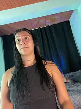 EVAH LEE  online show from 17, 4, 2026