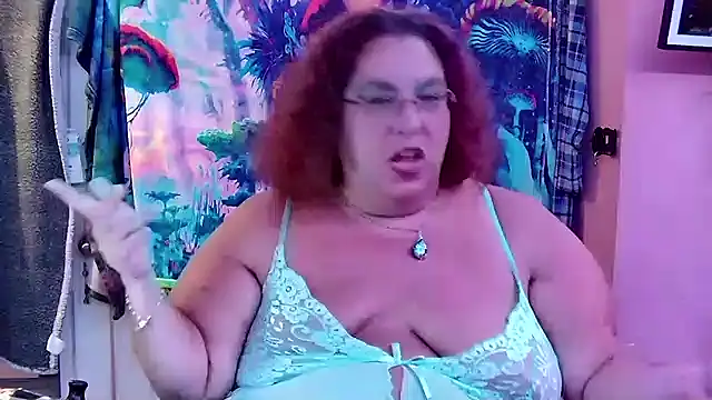 Snapshot of lil-gemini-hippy chatting on 15, 10, 2025 lil-gemini-hippy online show from 15, 10, 2025