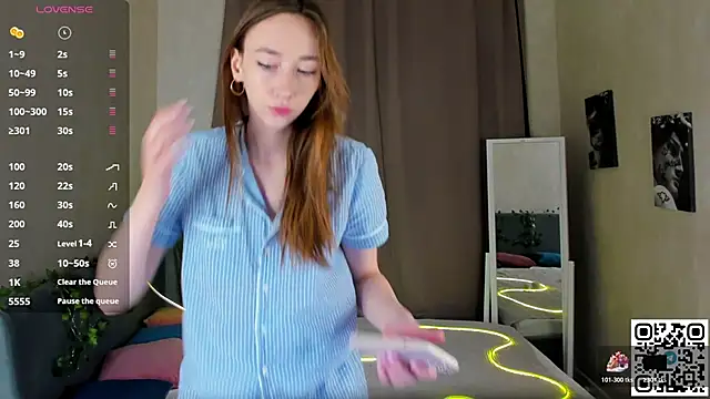 Miche1le Allenne online show from 28, 11, 2025