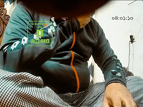 Snapshot of nurel019 chatting on 26, 11, 2025 nurel019 online show from 26, 11, 2025