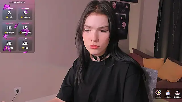 Snapshot of Sophie_SkyAngel chatting on 12, 9, 2025 Sophie SkyAngel online show from 12, 9, 2025