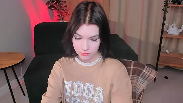 Snapshot of Sophie_SkyAngel chatting on 15, 9, 2025 Sophie SkyAngel online show from 15, 9, 2025