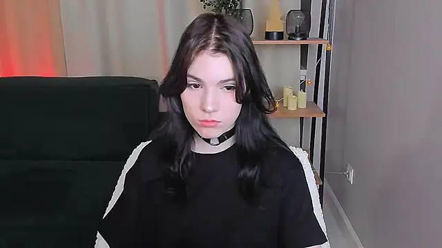 Snapshot of Sophie_SkyAngel chatting on 17, 9, 2025 Sophie SkyAngel online show from 17, 9, 2025