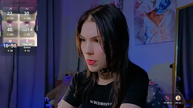 Snapshot of Sophie_SkyAngel chatting on 25, 11, 2025 Sophie SkyAngel online show from 25, 11, 2025