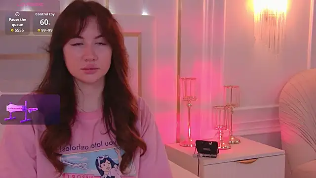 MeganStrain online show from 3, 10, 2025